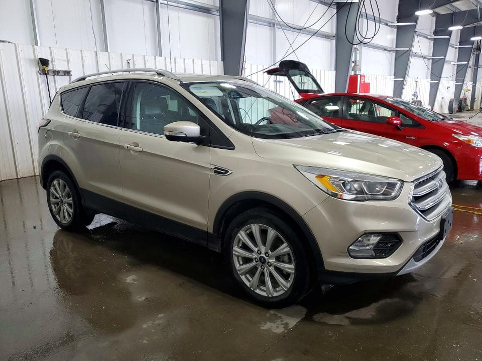 2017 FORD ESCAPE TITANIUM 4