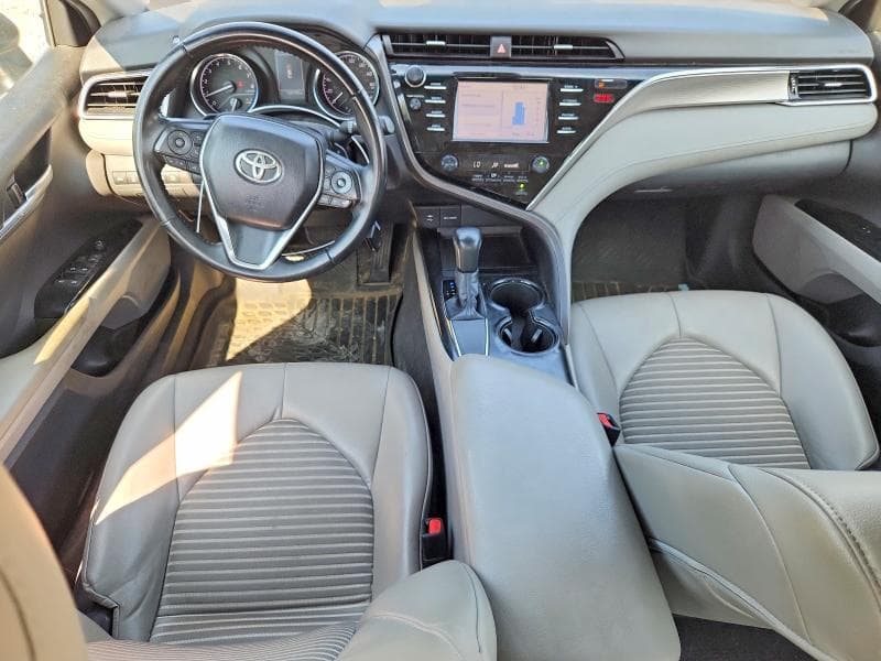 2018 TOYOTA CAMRY SE 8
