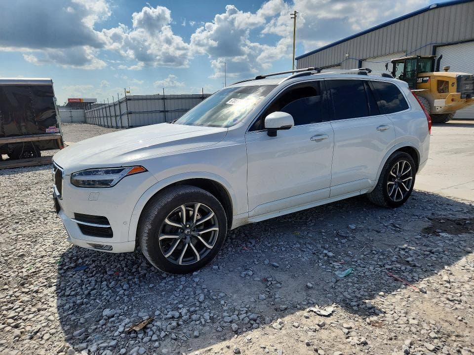 2017 VOLVO XC90 T6 - 1