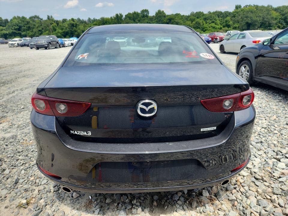 2022 MAZDA 3 SELECT 6