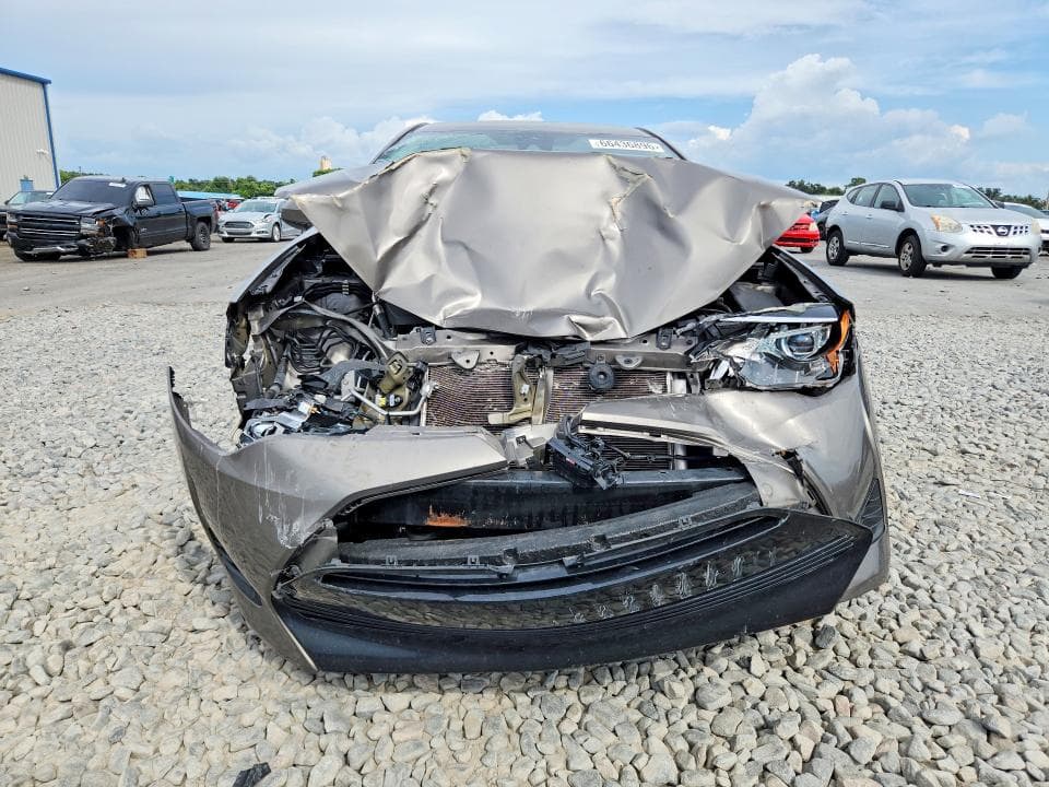 2019 TOYOTA COROLLA LE 5