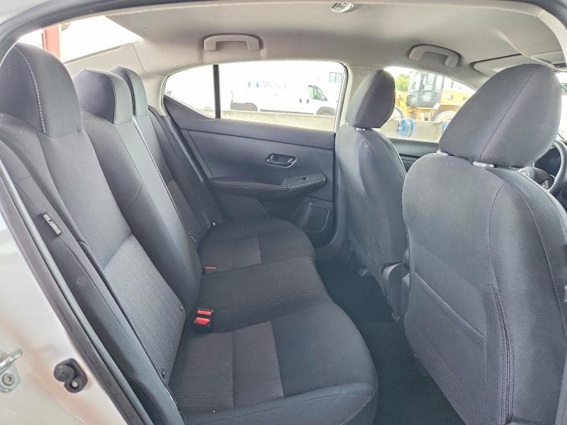 2025 NISSAN SENTRA SV 10