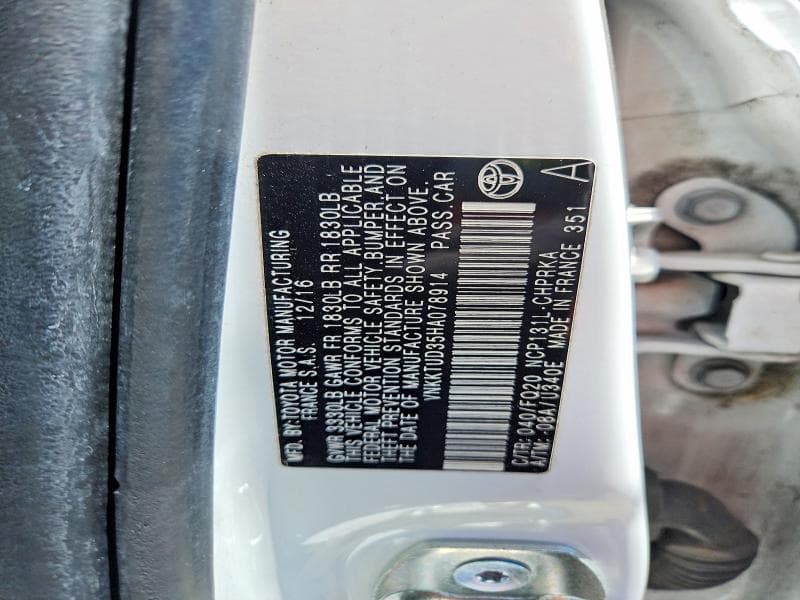 2017 TOYOTA YARIS 5-DOOR L FLEET 12