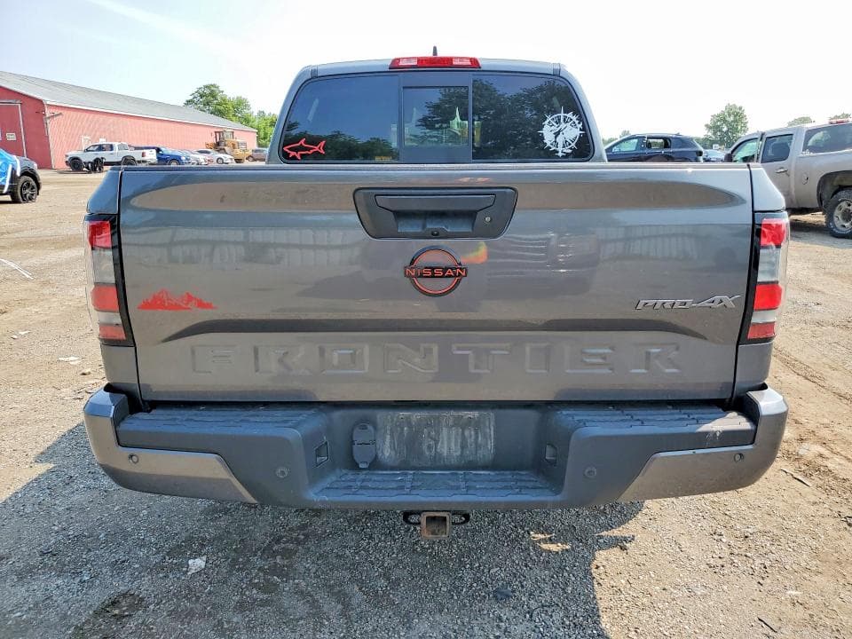 2022 NISSAN FRONTIER S 6
