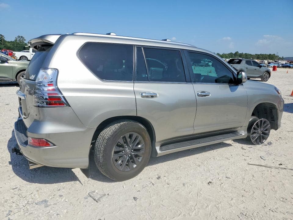 2023 LEXUS GX 460 3