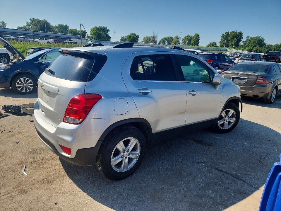 2018 CHEVROLET TRAX 1LT 3