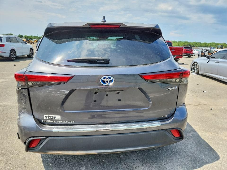 2021 TOYOTA HIGHLANDER HYBRID LE 6