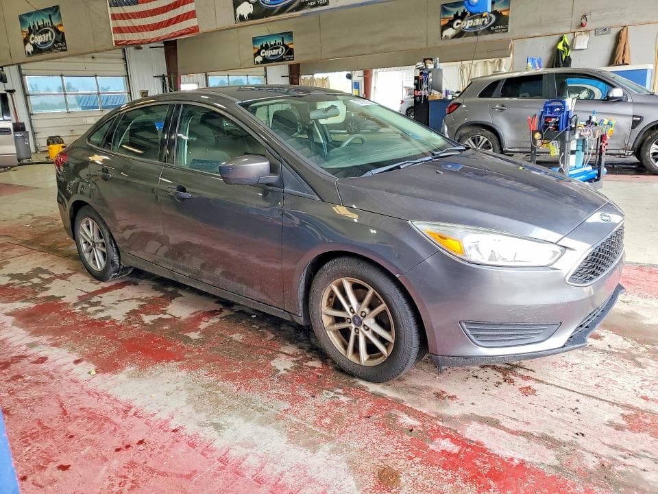 2018 FORD FOCUS SE 4