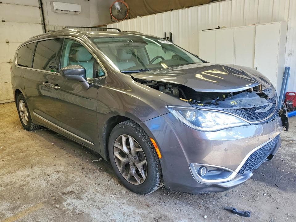 2017 CHRYSLER PACIFICA TOURING L PLUS 4