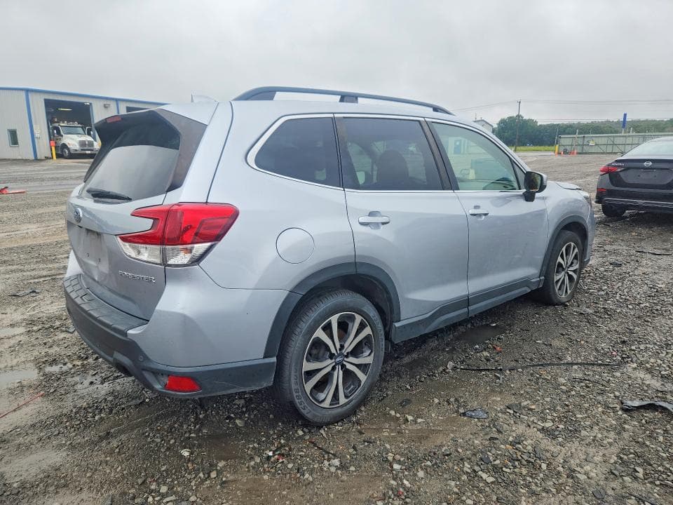 2020 SUBARU FORESTER LIMITED 3
