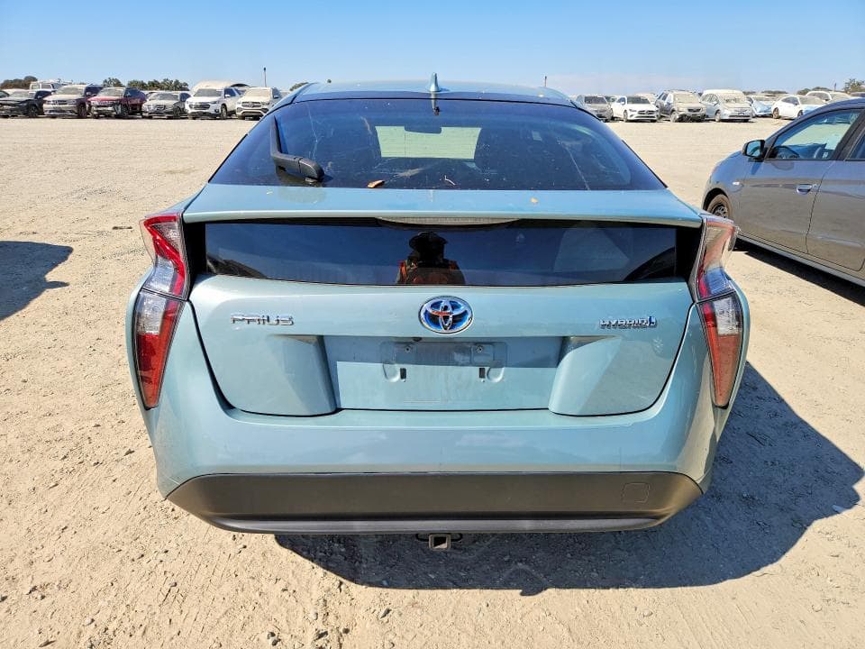 2017 TOYOTA PRIUS TWO 6
