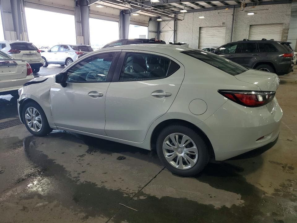 2020 TOYOTA YARIS L 2
