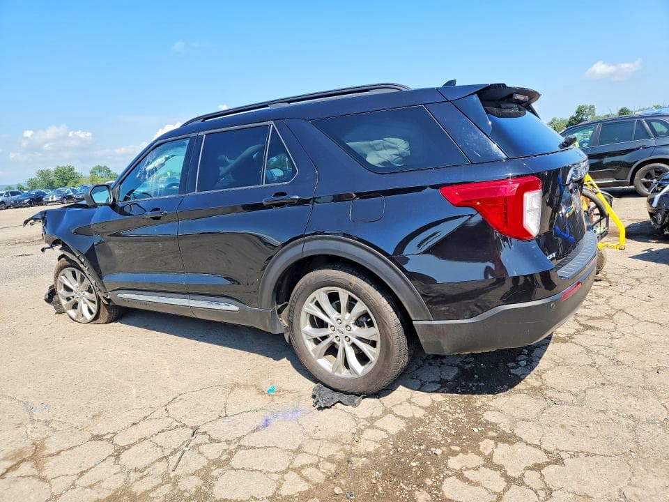 2020 FORD EXPLORER XLT 2