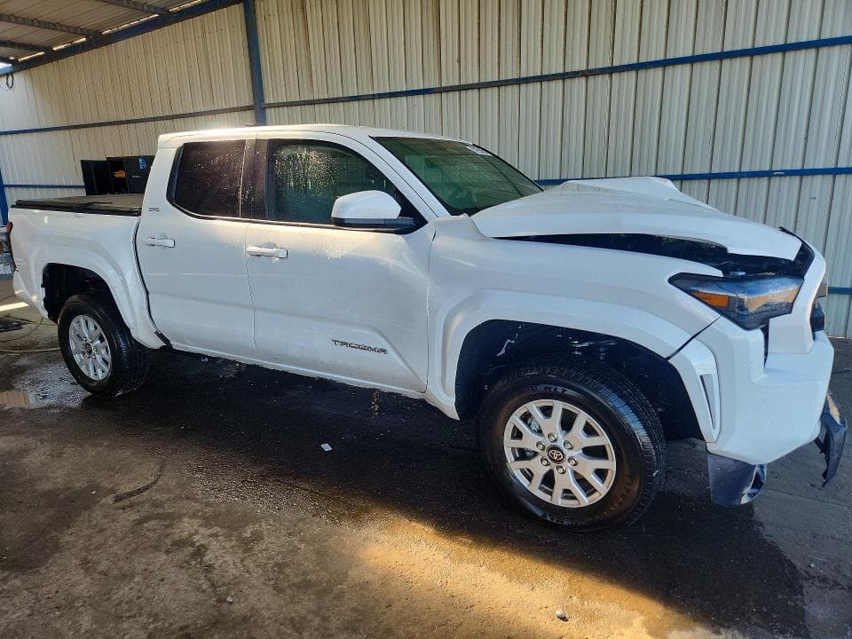 2026 TOYOTA TACOMA SR5 4