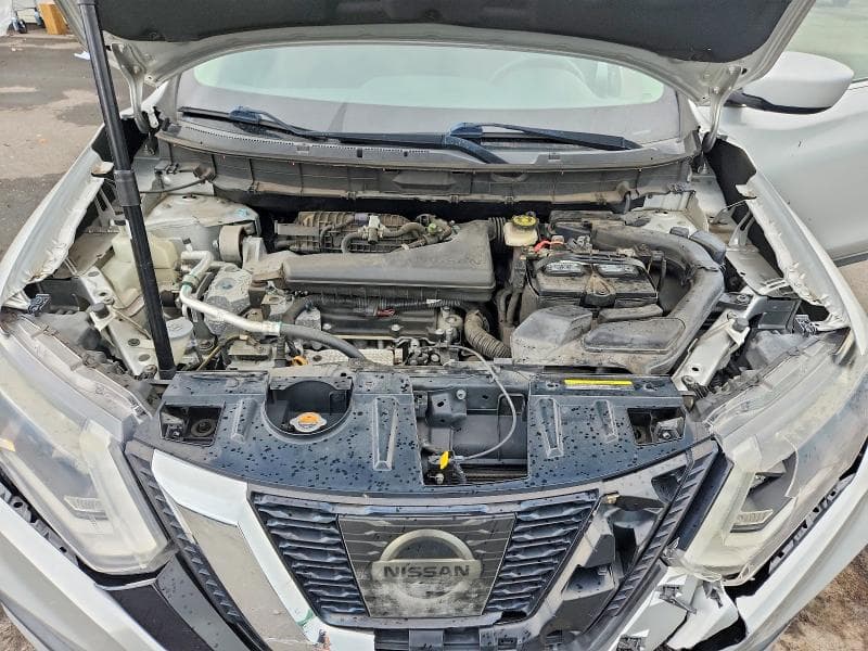 2017 NISSAN ROGUE S 11