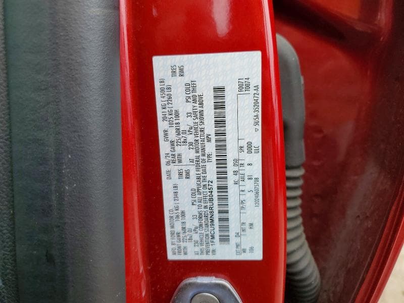 2024 FORD ESCAPE ST LINE 13