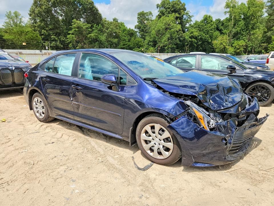 2026 TOYOTA COROLLA LE 4