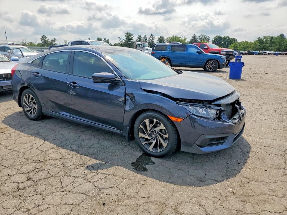 2017 HONDA CIVIC EX 4