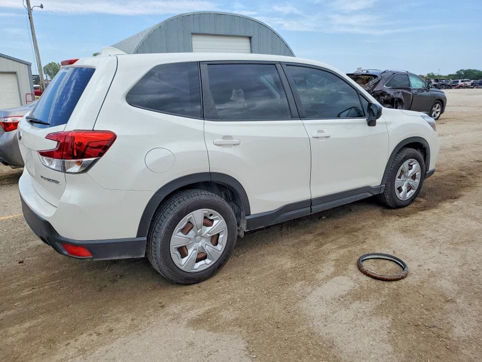 2021 SUBARU FORESTER 3