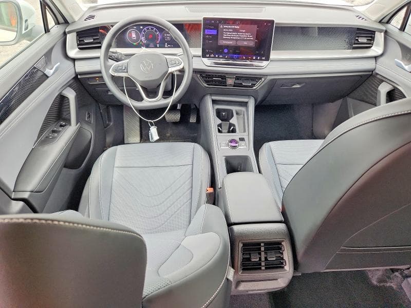 2026 VOLKSWAGEN TIGUAN SE 8