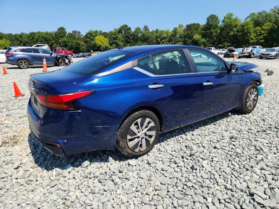 2019 NISSAN ALTIMA S 3