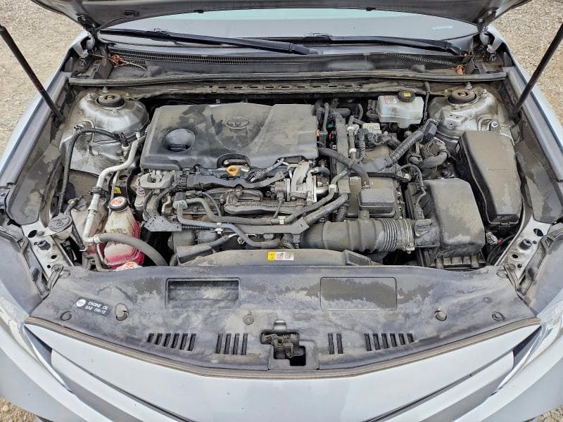 2019 TOYOTA CAMRY LE 11