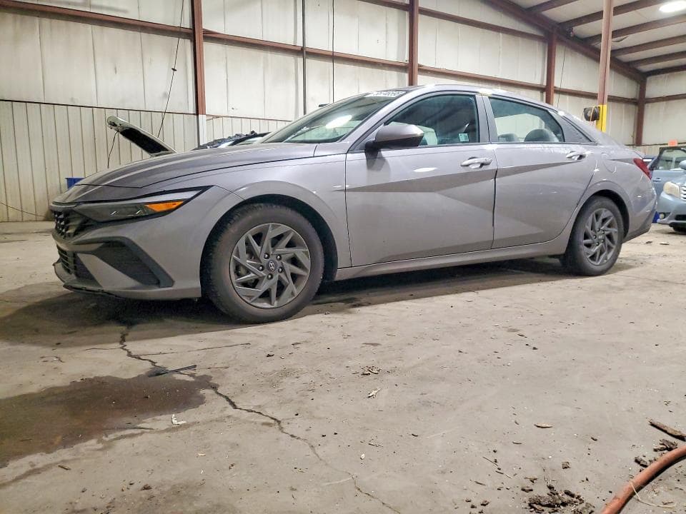 2024 HYUNDAI ELANTRA SEL - 1