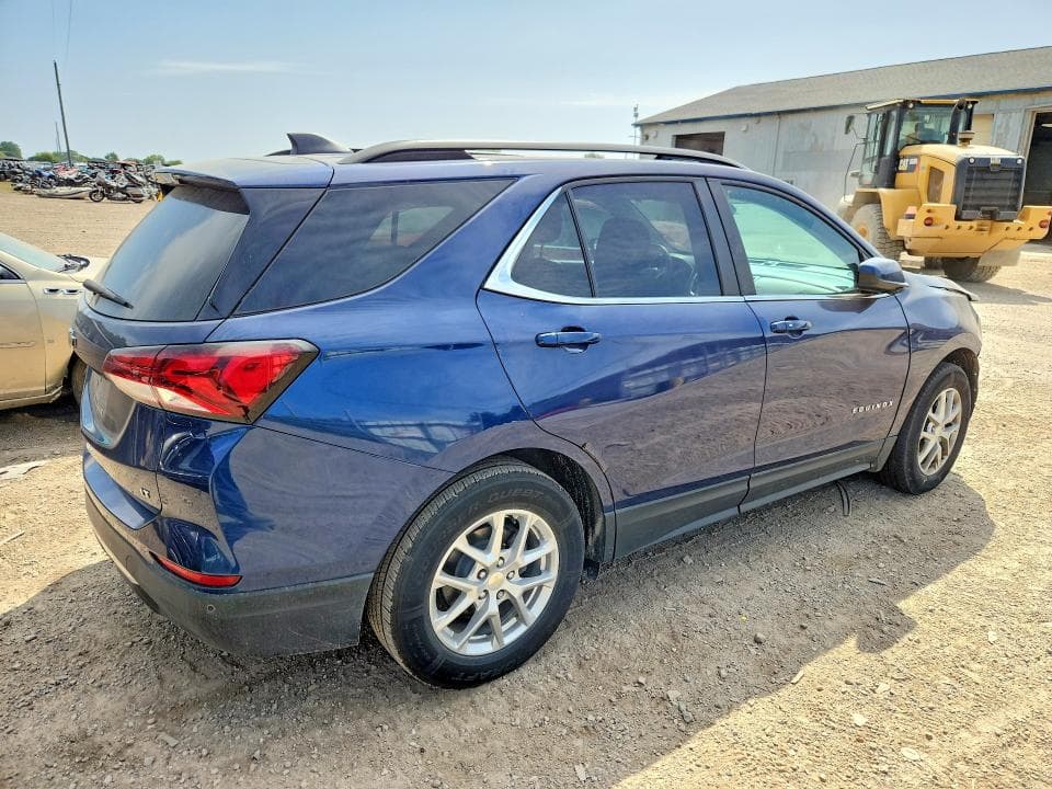 2022 CHEVROLET EQUINOX LT 3