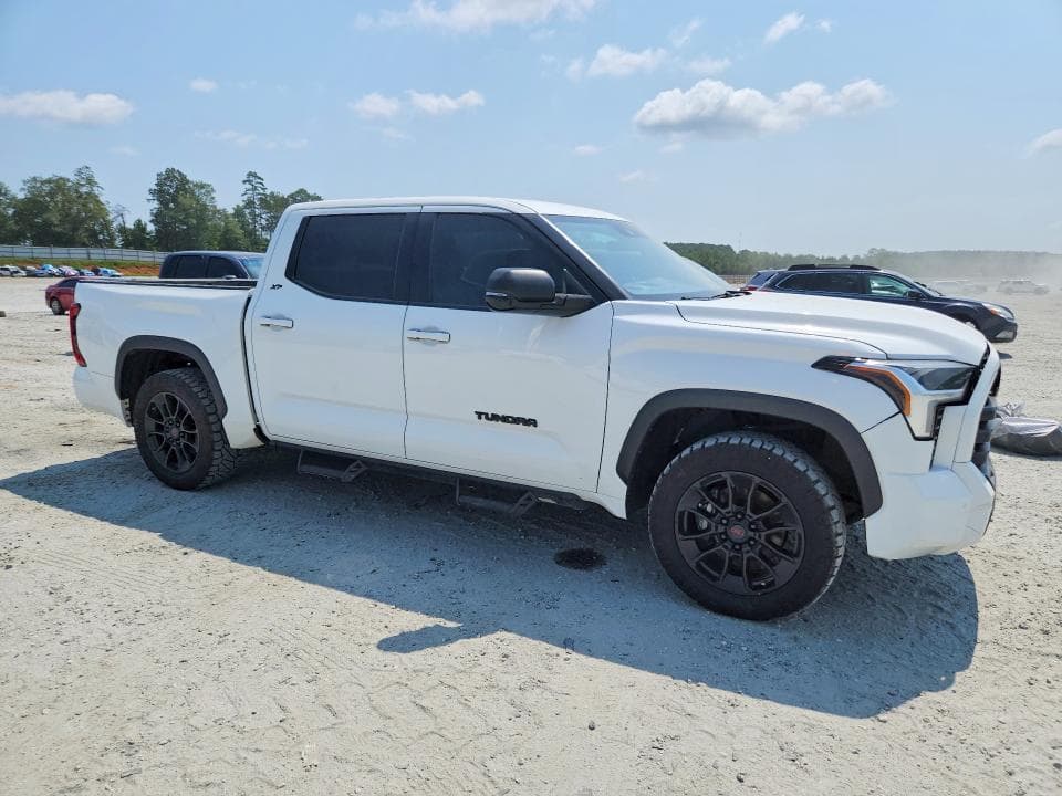 2023 TOYOTA TUNDRA SR5 4
