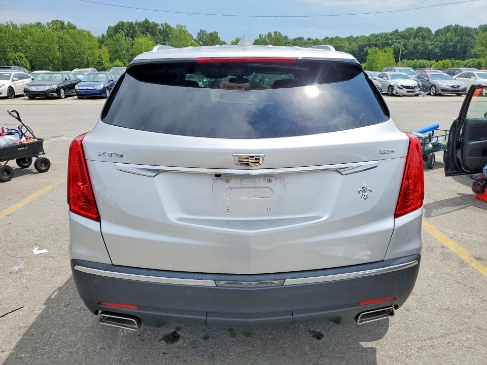 2017 CADILLAC XT5 LUXURY 6