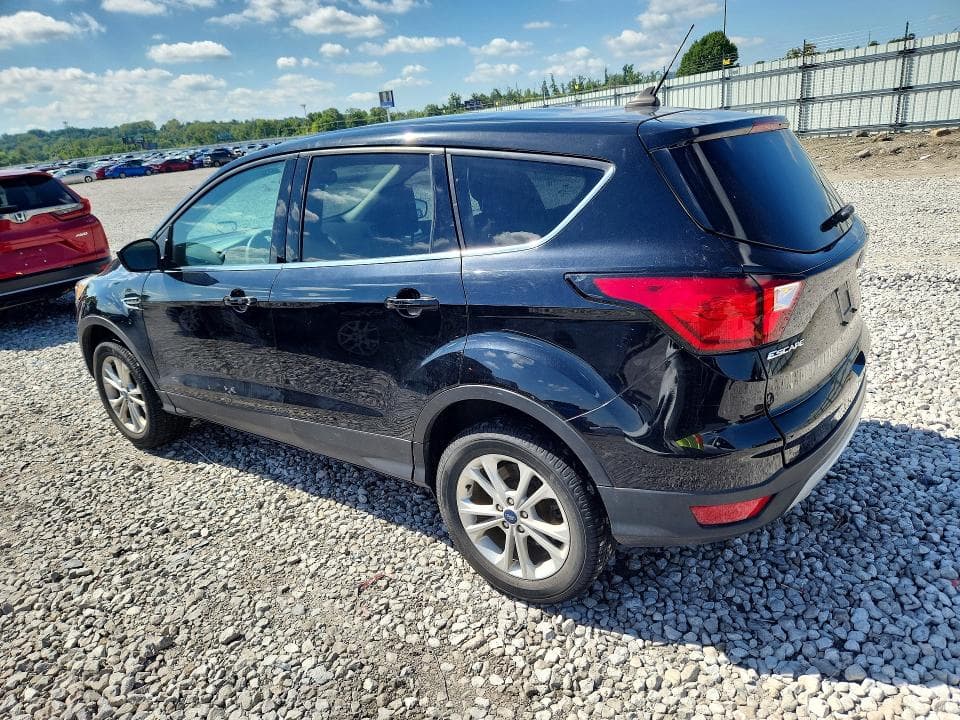 2019 FORD ESCAPE SE 2