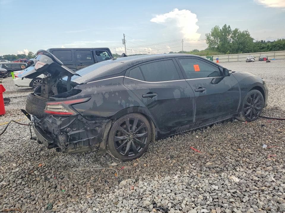 2021 NISSAN MAXIMA SR 3
