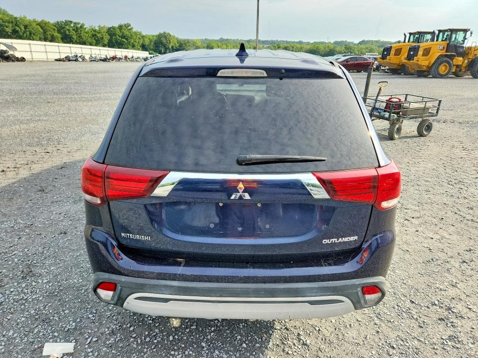 2019 MITSUBISHI OUTLANDER ES 6