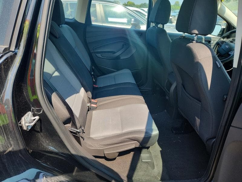 2017 FORD ESCAPE S 10