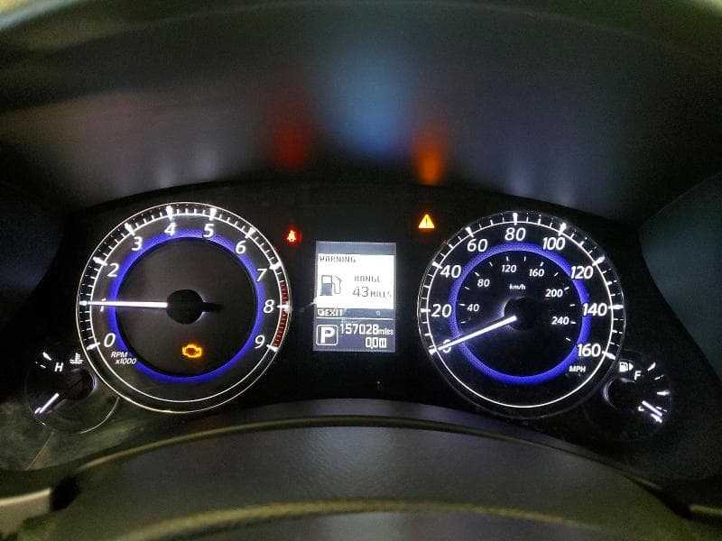 2017 INFINITI QX50 BASE 9
