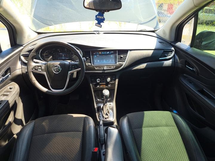 2021 BUICK ENCORE PREFERRED 9