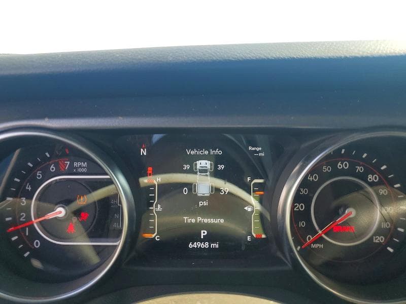 2021 JEEP GLADIATOR MOJAVE 9