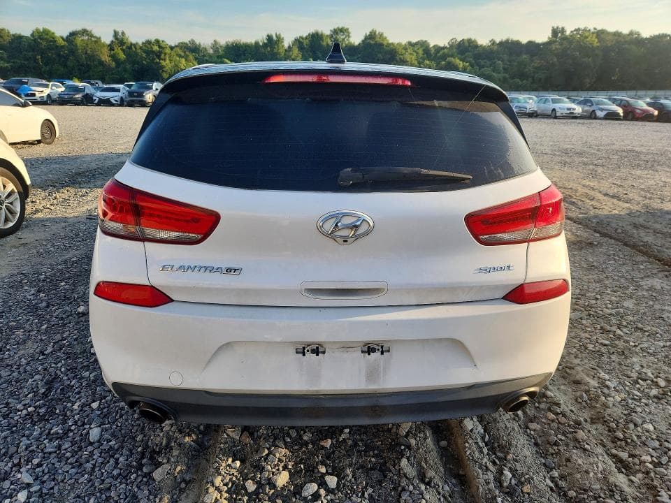 2018 HYUNDAI ELANTRA GT SPORT 6