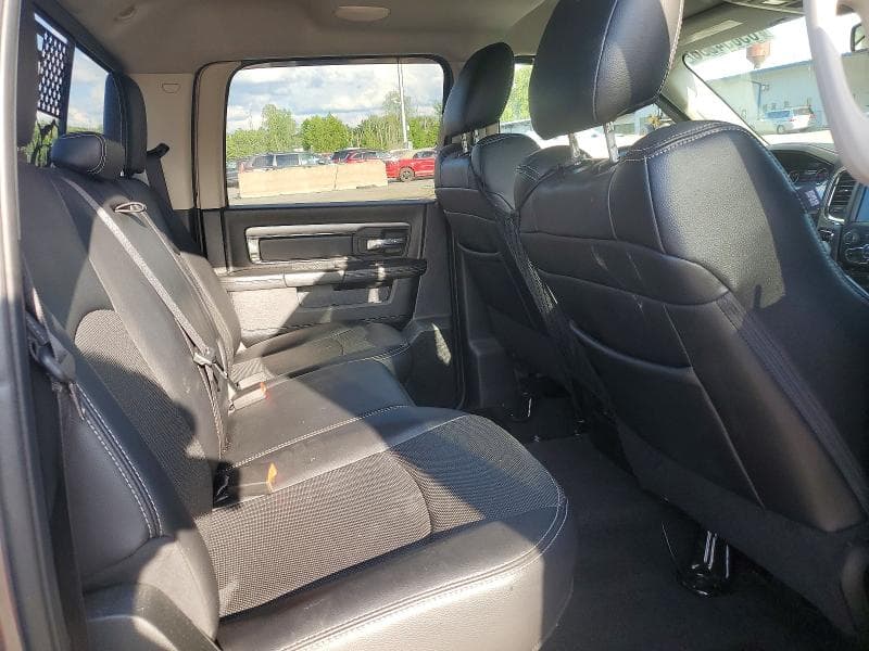 2017 RAM 1500 SPORT 10