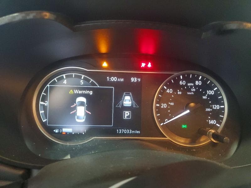 2020 NISSAN VERSA SR 9