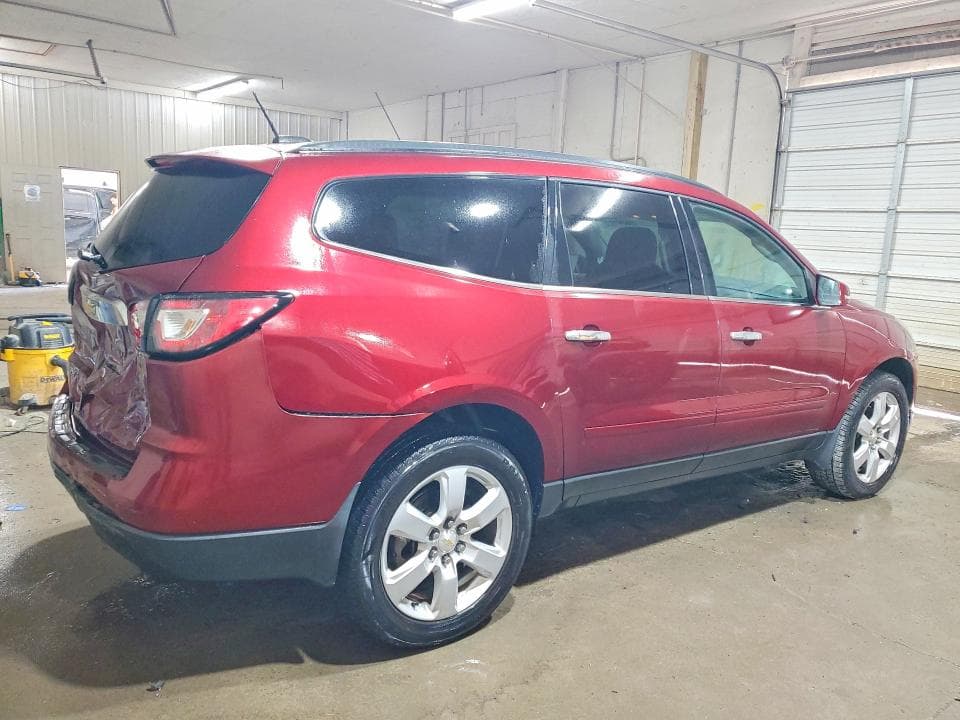 2017 CHEVROLET TRAVERSE LT 3