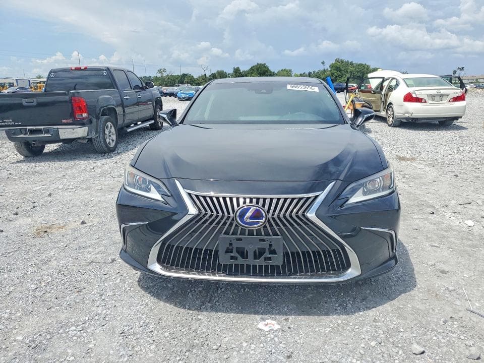 2020 LEXUS ES 300H 5