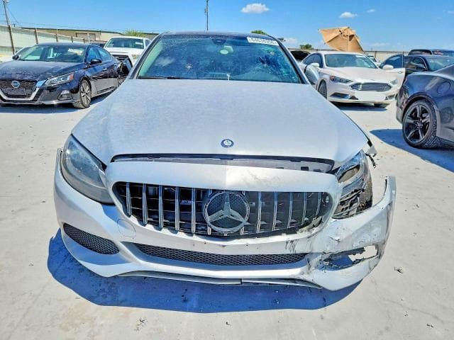 2017 MERCEDES-BENZ C 300 4MATIC 5