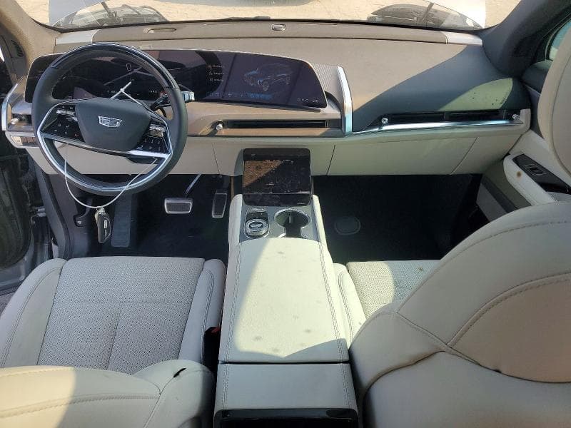 2026 CADILLAC VISTIQ LUXURY 8