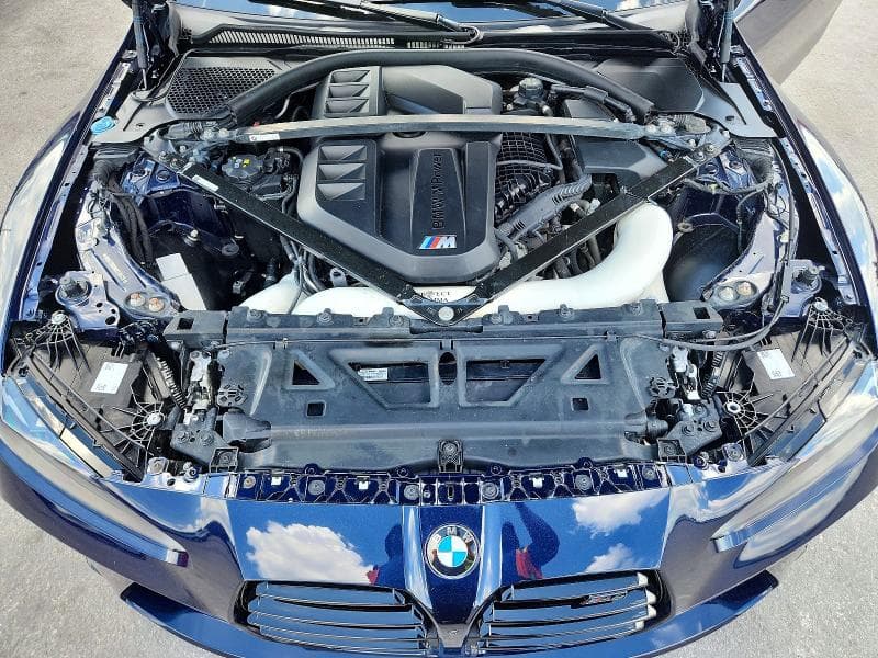 2025 BMW M4 COMPETITION 11