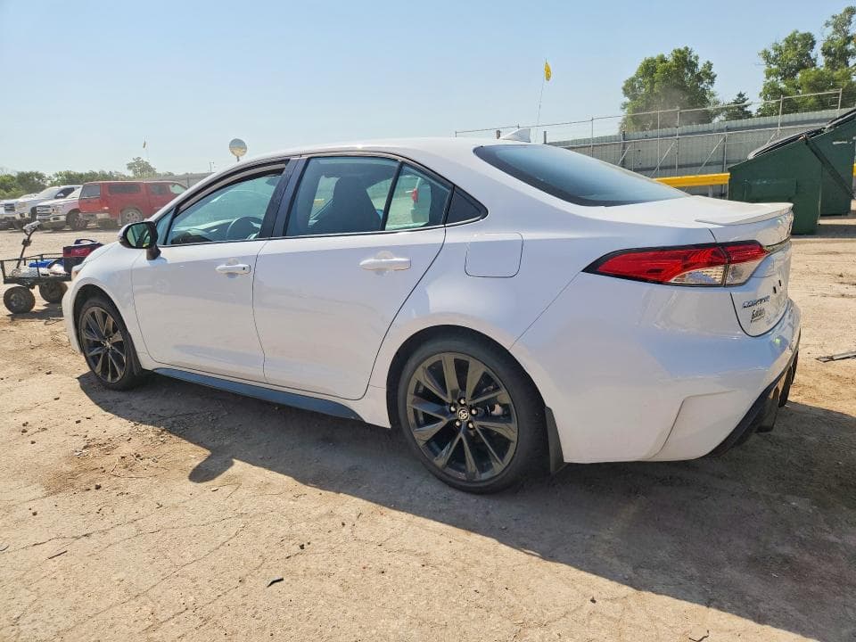 2023 TOYOTA COROLLA SE 2