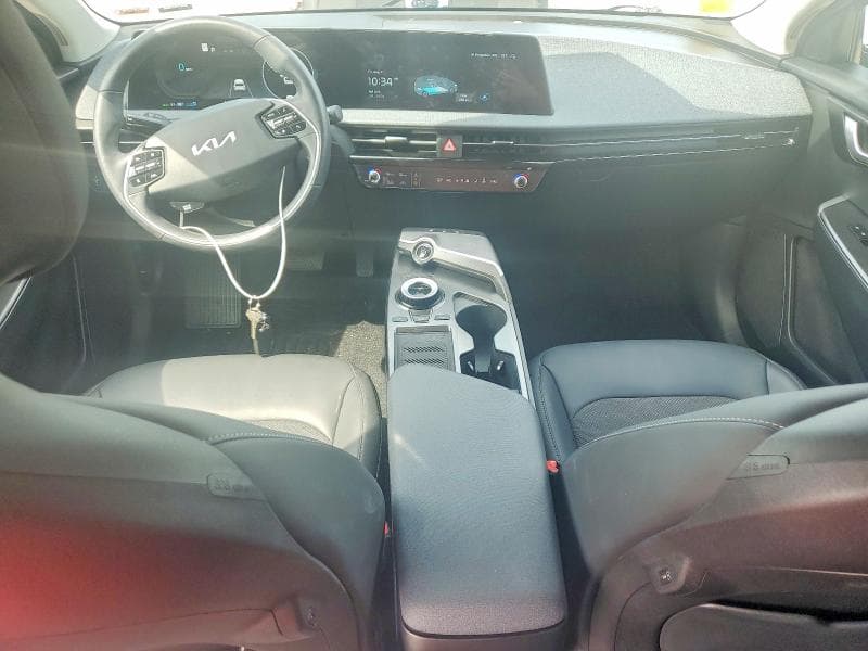 2024 KIA EV6 LIGHT LONG RANGE 8