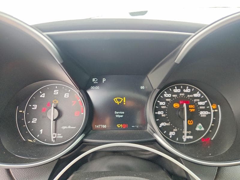 2017 ALFA ROMEO GIULIA QUADRIFOGLIO 9