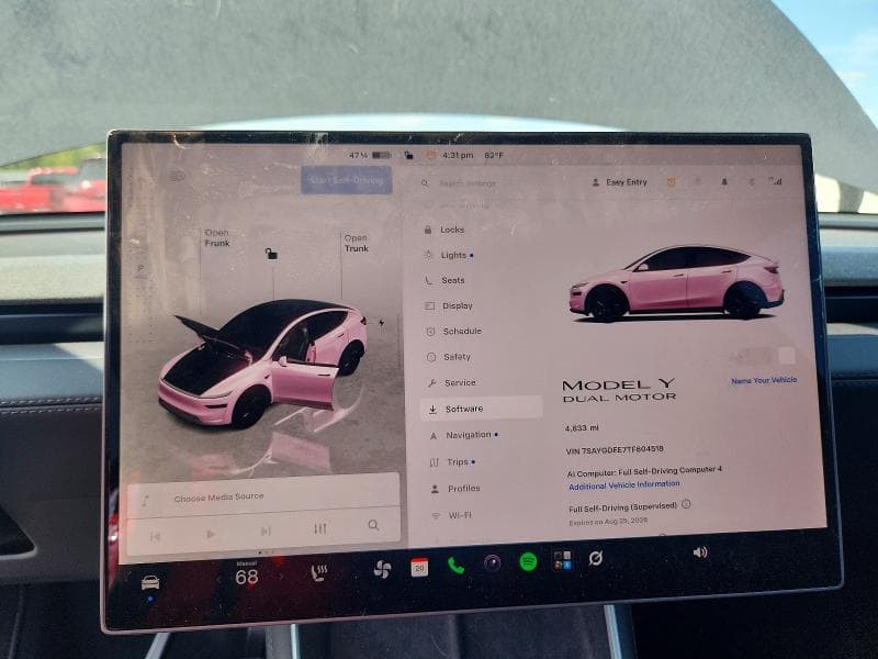 2026 TESLA MODEL Y 9