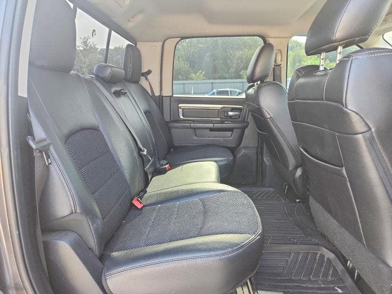 2018 RAM 1500 SPORT 10